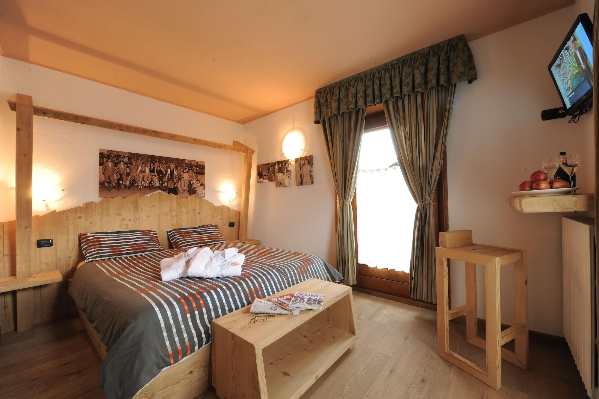 Hotel Astra Livigno Eksteriør bilde
