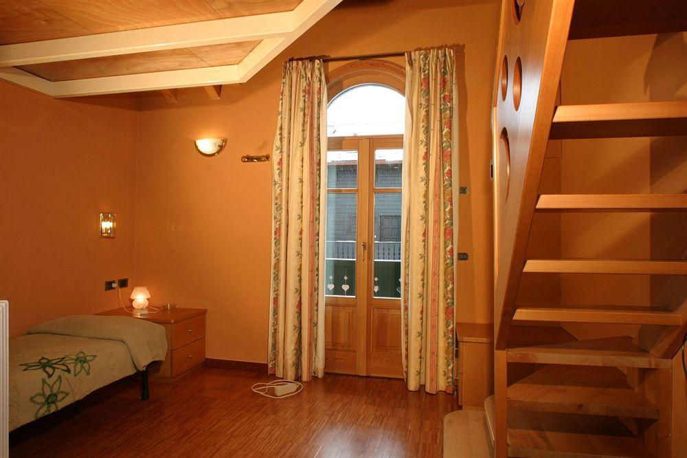 Hotel Astra Livigno Eksteriør bilde