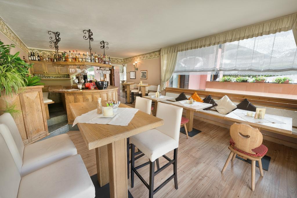 Hotel Astra Livigno Eksteriør bilde