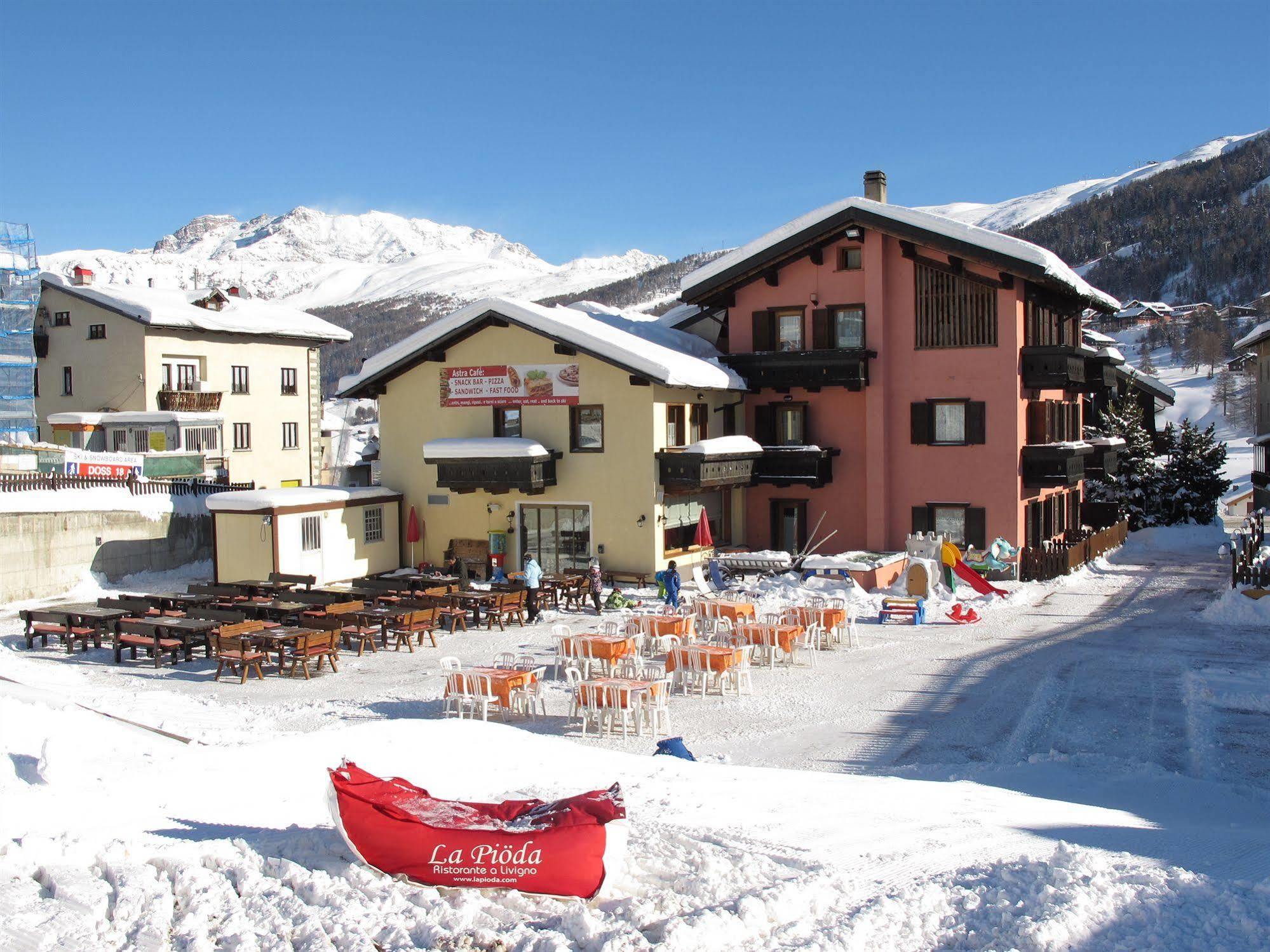 Hotel Astra Livigno Eksteriør bilde