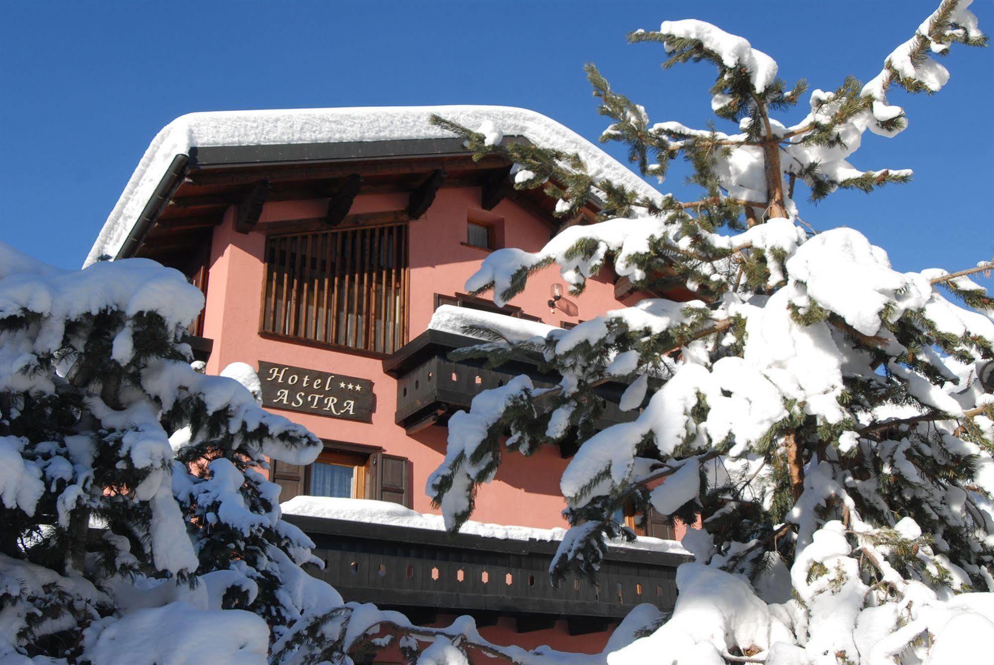 Hotel Astra Livigno Eksteriør bilde